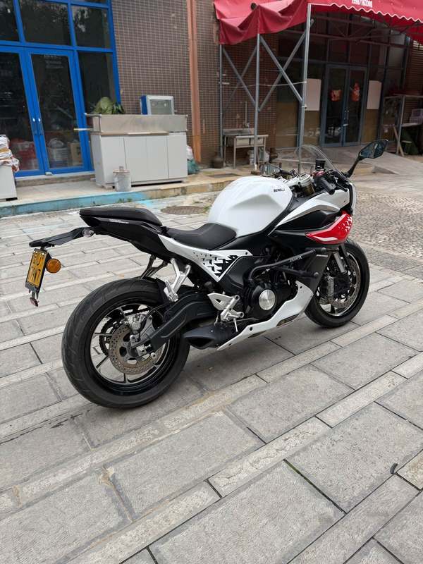 二手贝纳利龙卷风 Tornado 552R