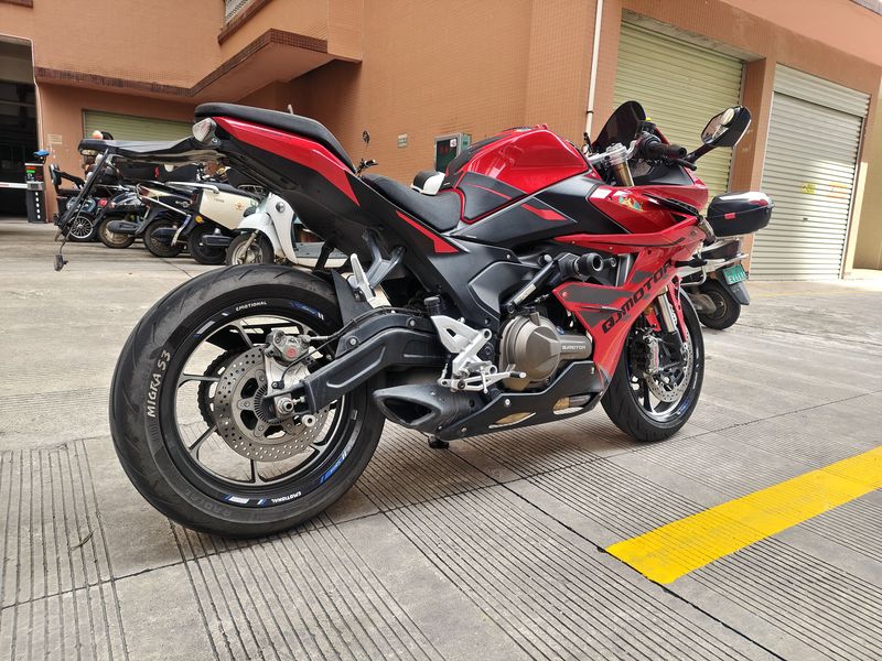 二手QJMOTOR赛550