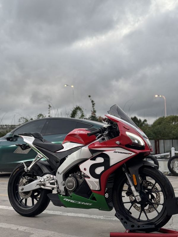 二手宗申阿普利亚GPR250R