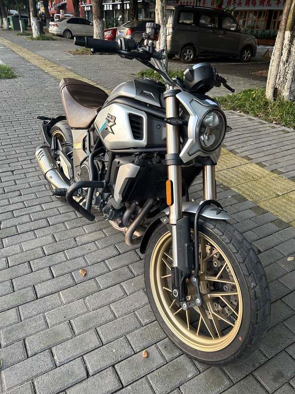 二手春风700CL-X