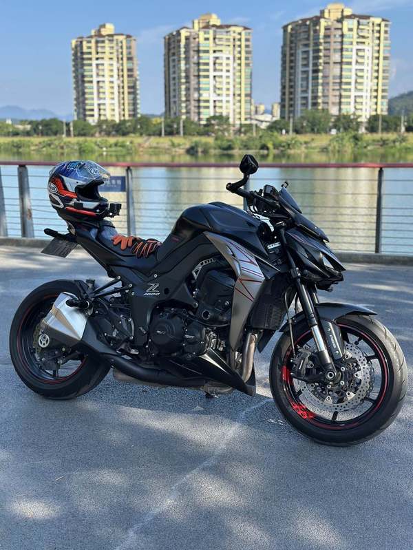 二手川崎Z1000