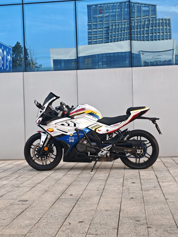 二手赛科龙RC250