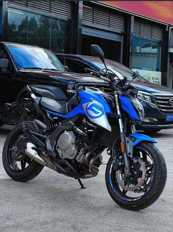 二手春风650NK