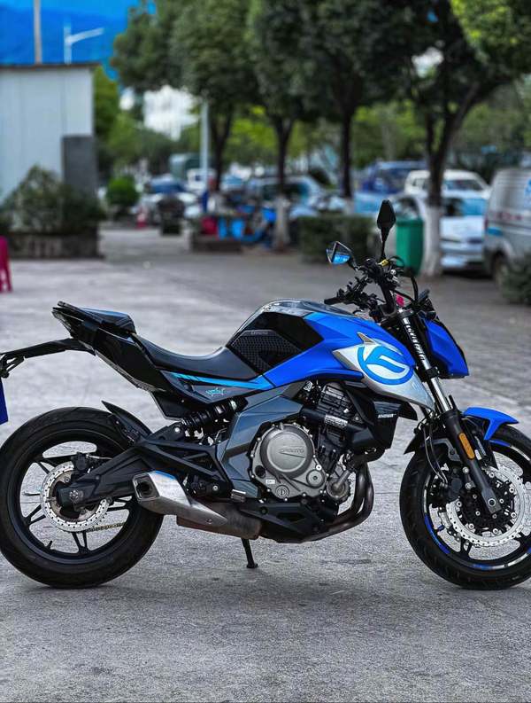 二手春风650NK