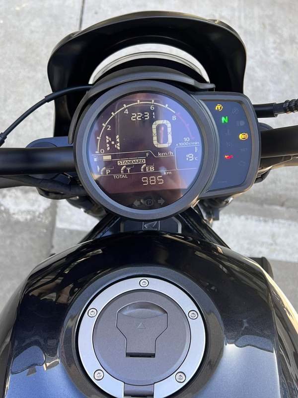 二手本田CM1100