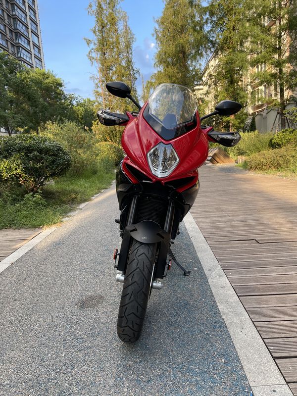 二手奥古斯塔Turismo Veloce 800