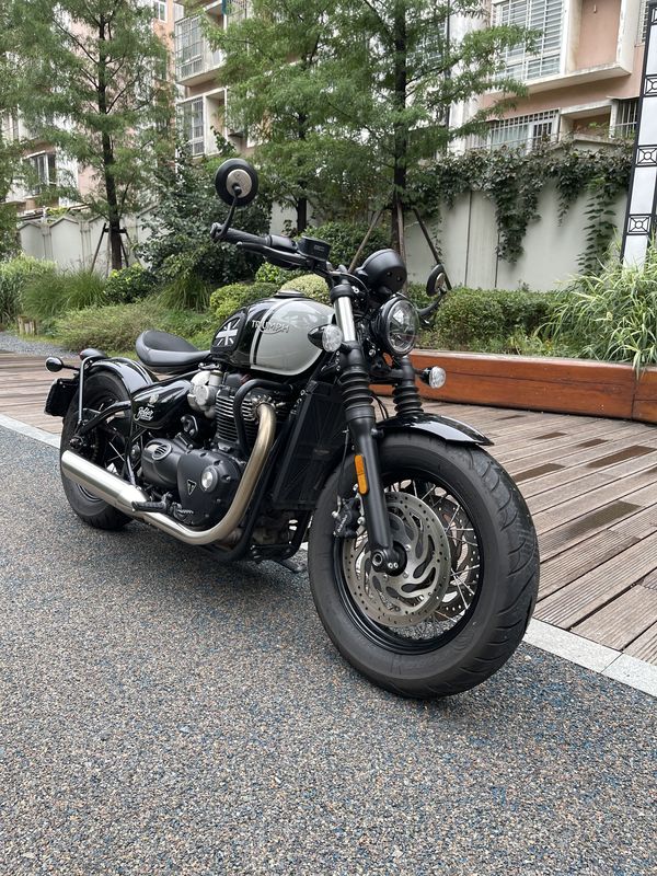 二手凯旋Bonneville Bobber