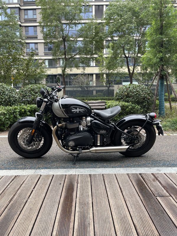 二手凯旋Bonneville Bobber