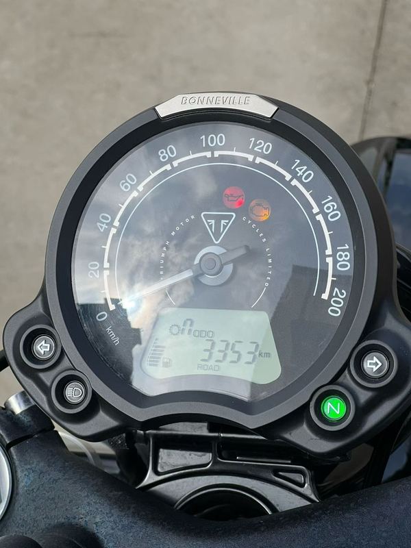 二手凯旋Bonneville Bobber