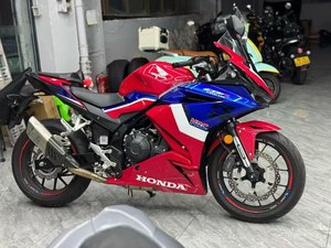 二手本田CBR400R