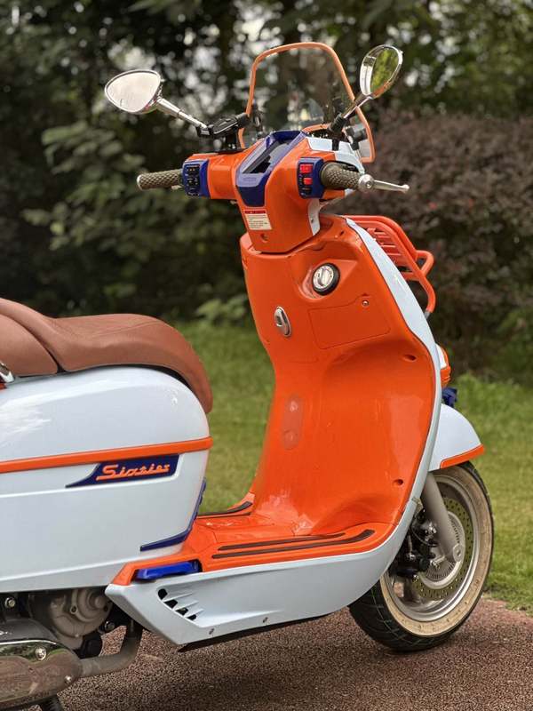 二手维多利亚Sixties 250Si