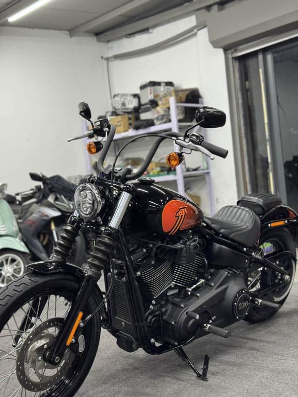 二手哈雷戴维森街霸 Street Bob