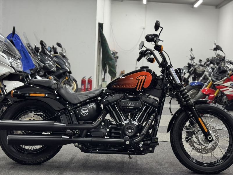 二手哈雷戴维森街霸 Street Bob