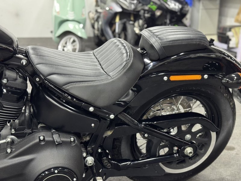 二手哈雷戴维森街霸 Street Bob