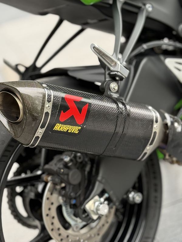 二手川崎Ninja ZX-6R 