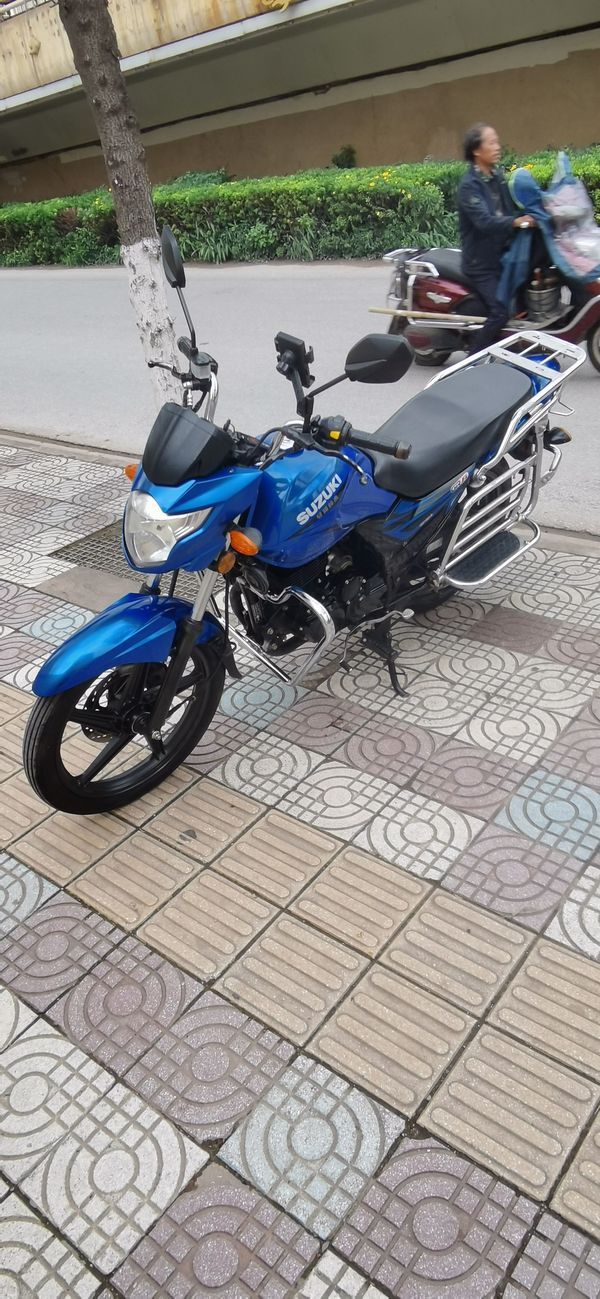 二手济南铃木QS150悍骏