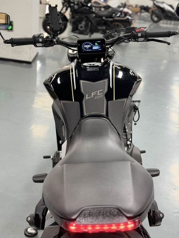 二手奔达LFC700 燎