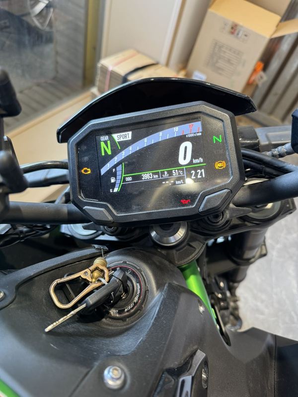二手川崎Z900