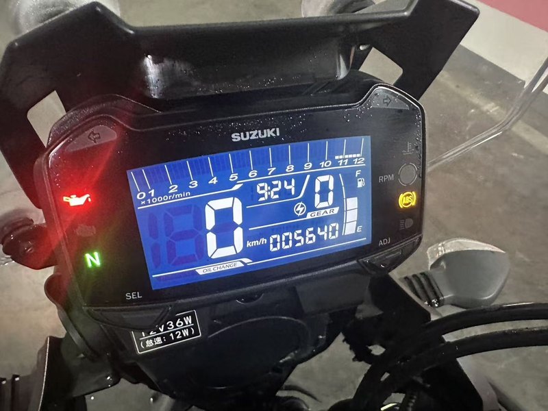 二手豪爵铃木DL250