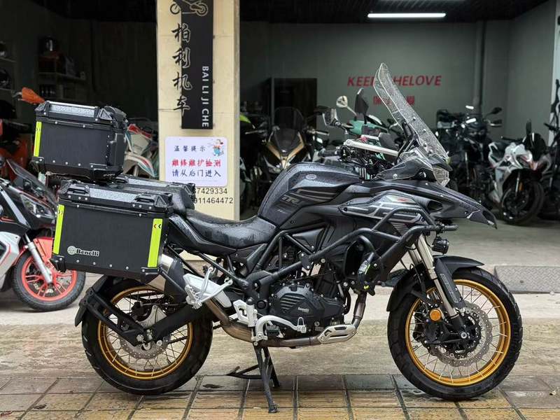 二手贝纳利TRK552
