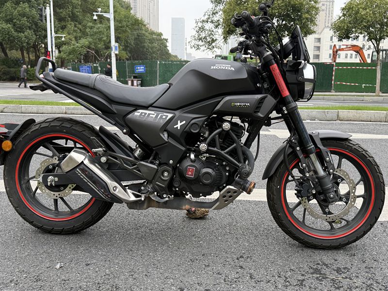 二手新大洲本田CBF190TR