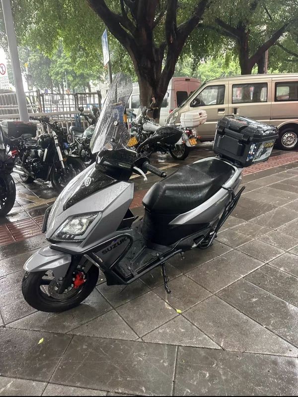 二手济南铃木UY125