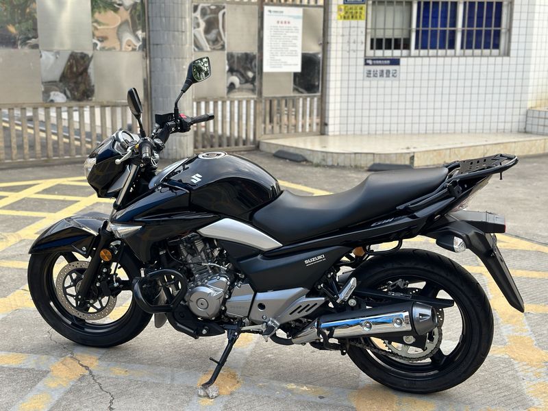 二手豪爵铃木骊驰 GW250