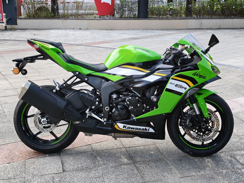 二手川崎Ninja ZX-6R 