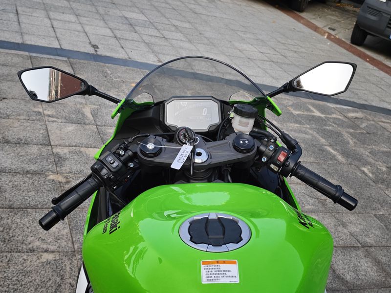 二手川崎Ninja ZX-6R 