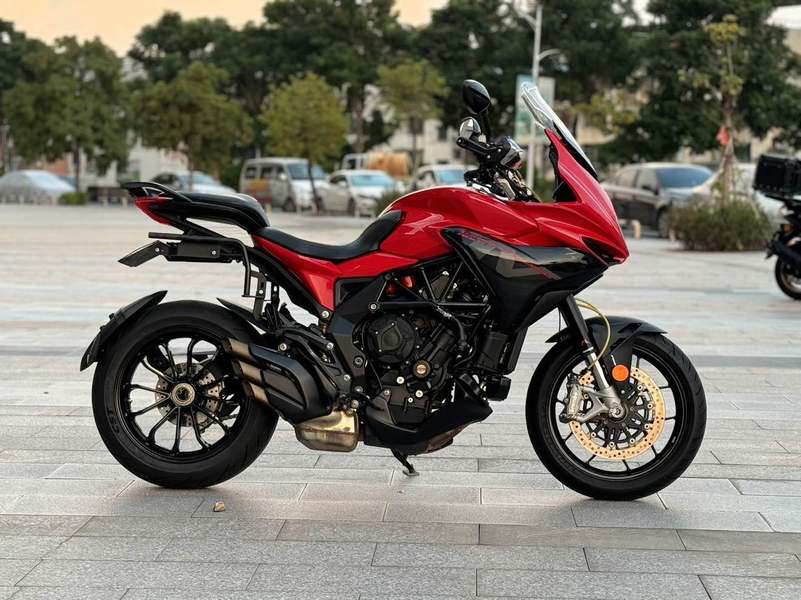 二手奥古斯塔Turismo Veloce 800
