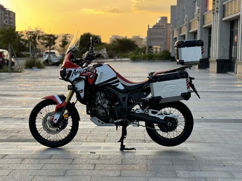 二手本田CRF1100L Africa Twin