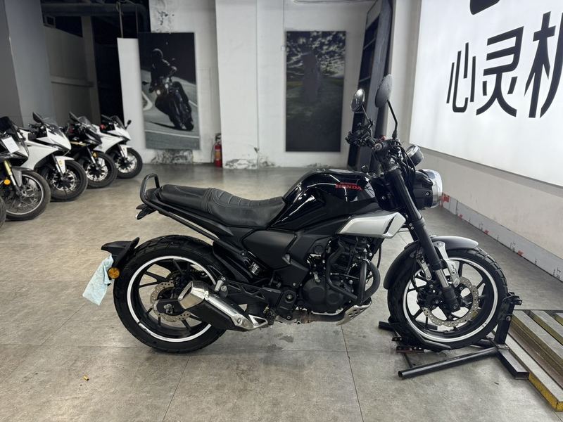 二手新大洲本田CBF190TR