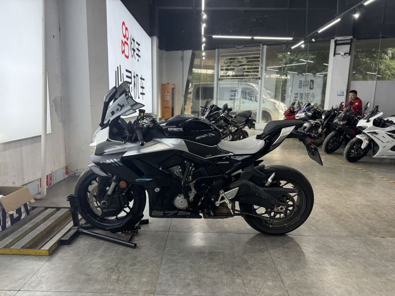 二手春风675SR-R