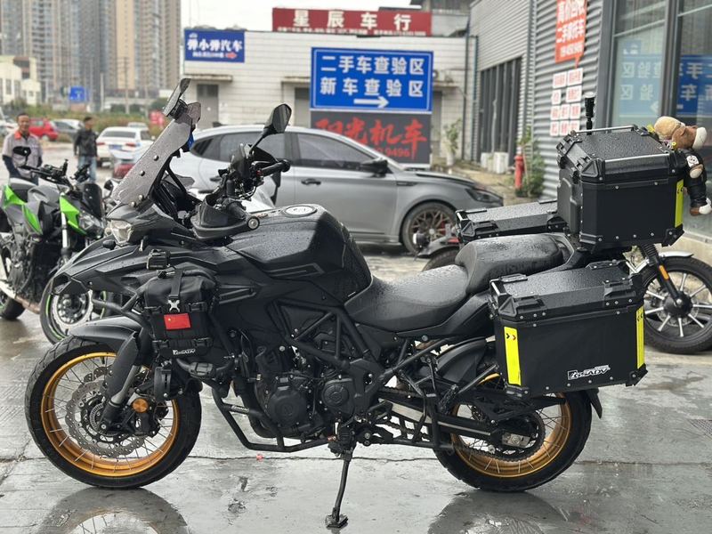 二手贝纳利TRK552