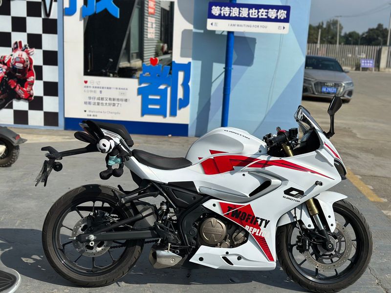 二手QJMOTOR赛250