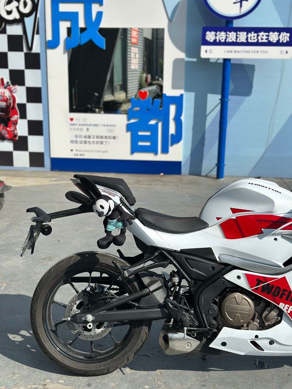 二手QJMOTOR赛250