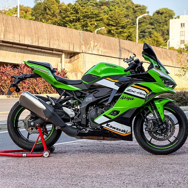 二手川崎ZX-4R