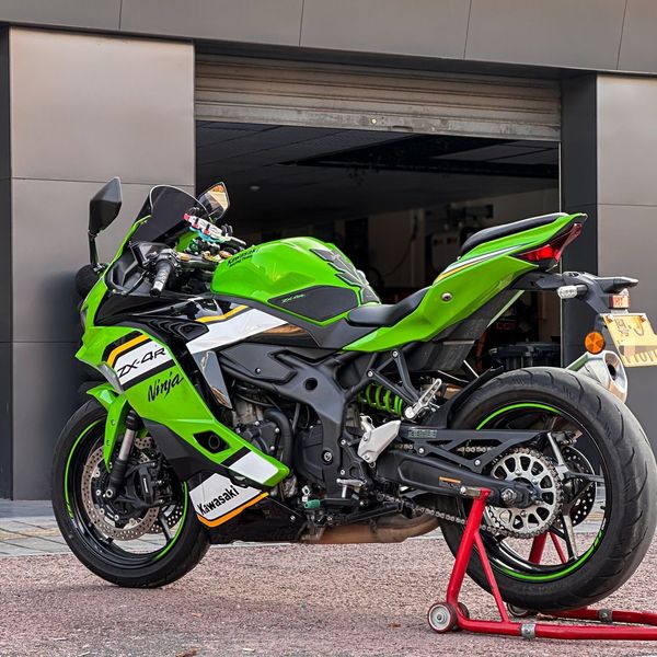 二手川崎ZX-4R