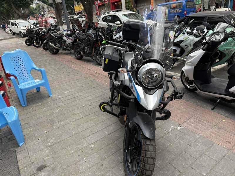 二手豪爵铃木DL250