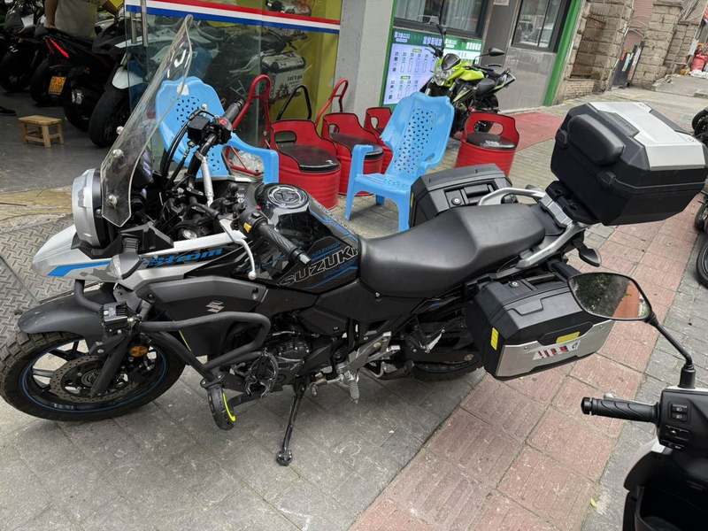 二手豪爵铃木DL250