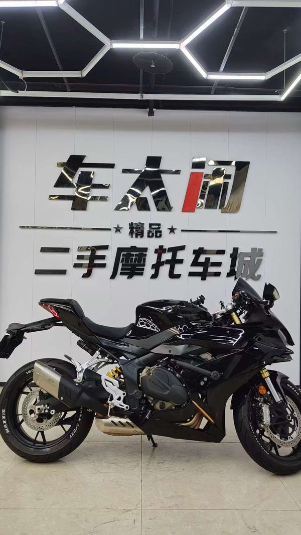二手QJMOTOR赛800