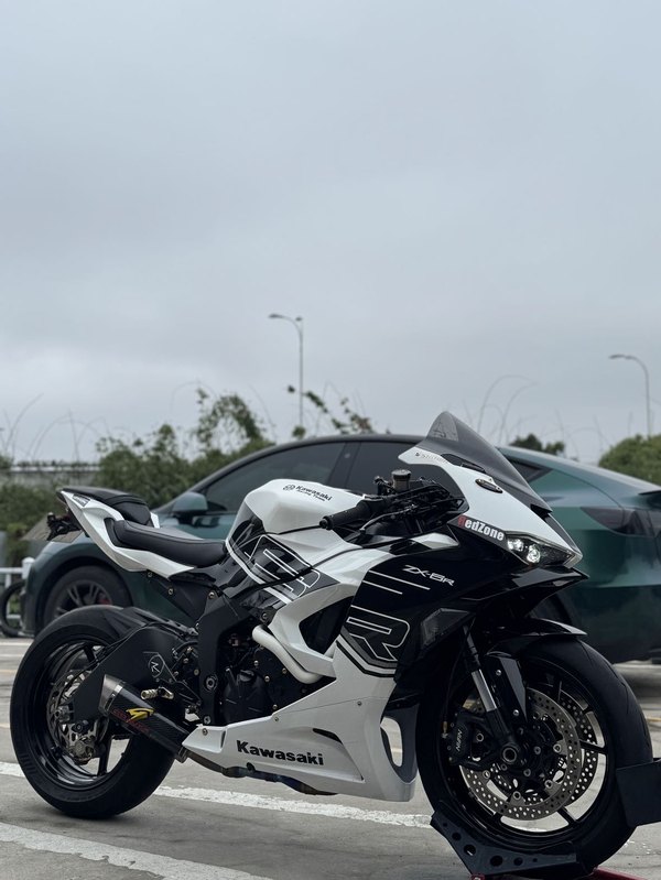 二手川崎Ninja ZX-6R 