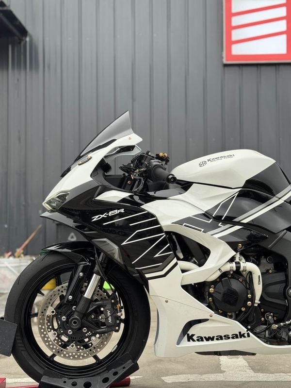 二手川崎Ninja ZX-6R 