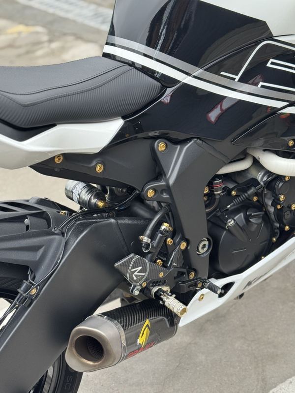 二手川崎Ninja ZX-6R 