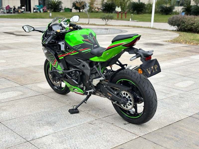 二手川崎ZX-4R