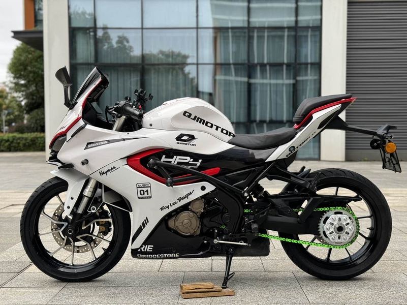 二手QJMOTOR赛250