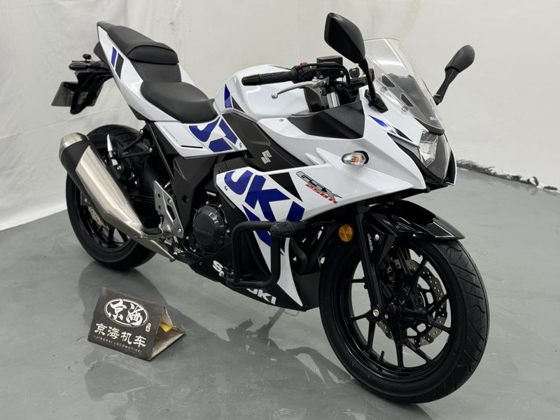 二手豪爵铃木GSX250R