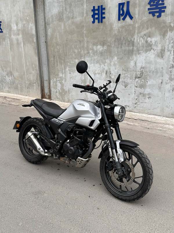 二手新大洲本田CBF190TR