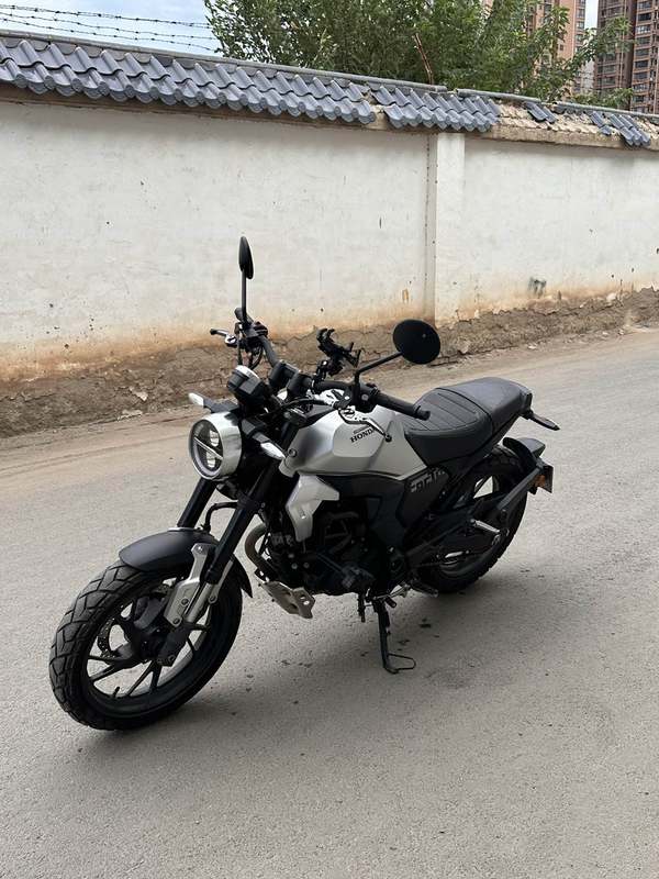 二手新大洲本田CBF190TR