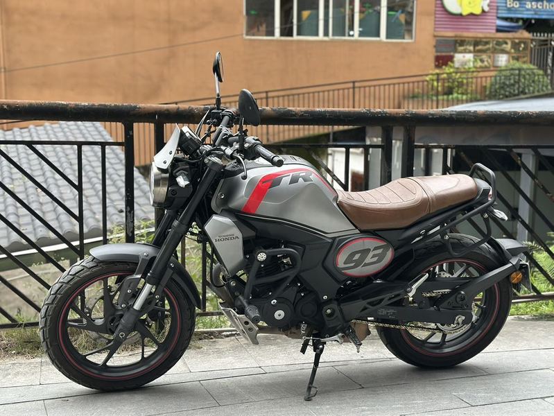 二手新大洲本田CBF190TR